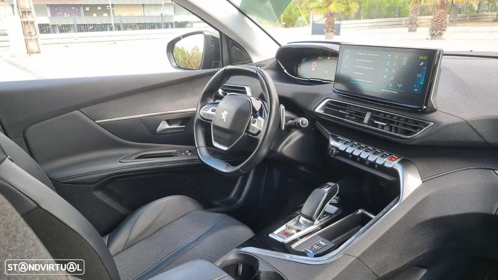 Peugeot 3008 1.6 Hybrid Allure e-EAT8 - 11