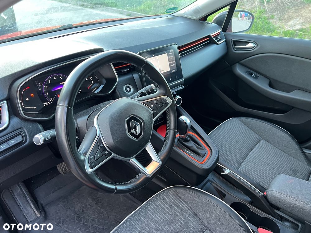 Renault Clio - 9