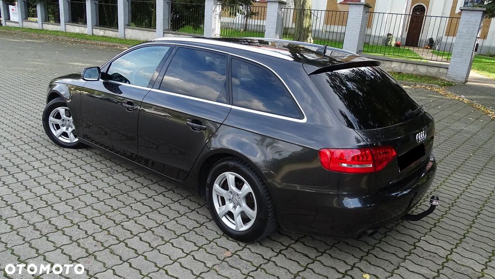 Audi A4 - 4