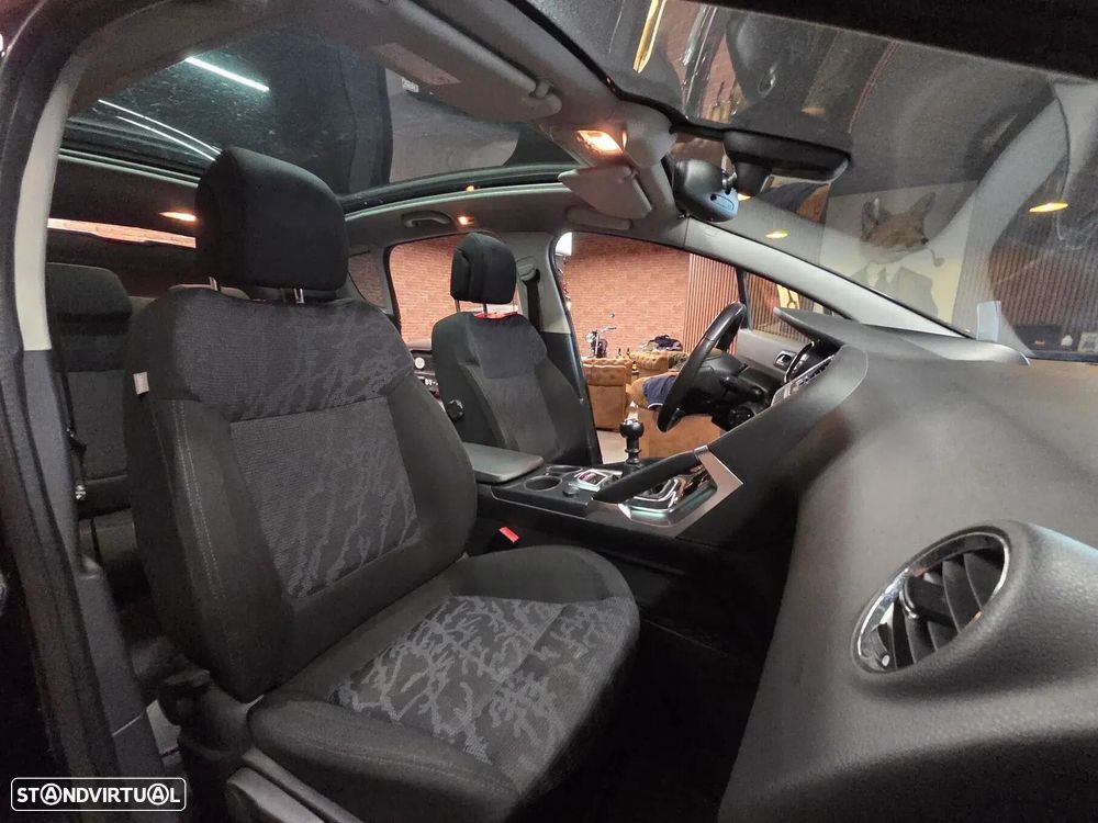 Peugeot 3008 1.6 HDi Sport — fotografia 34