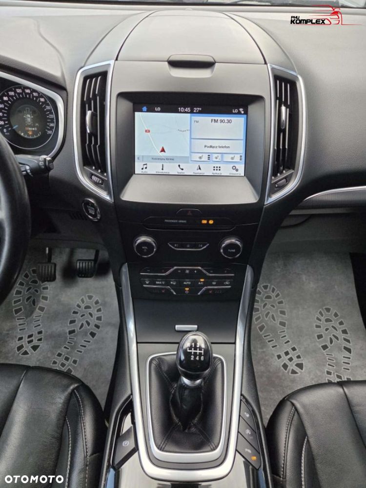 Ford S-Max - 18
