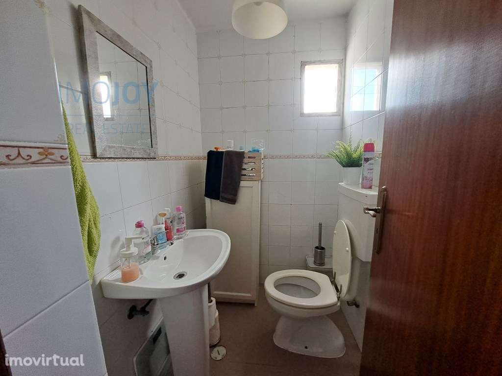 Prédio para Investimento em Casal de Cambra - Grande imagem: 3/23