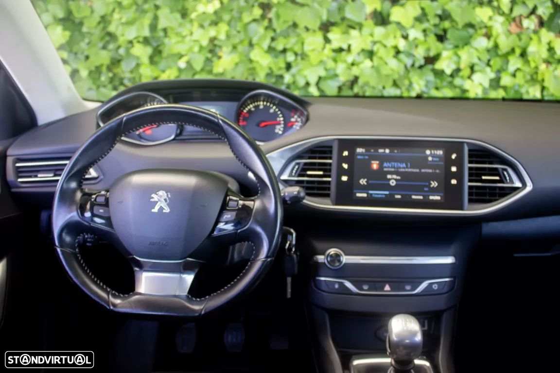Peugeot 308 SW 1.5 BlueHDi Active - 15