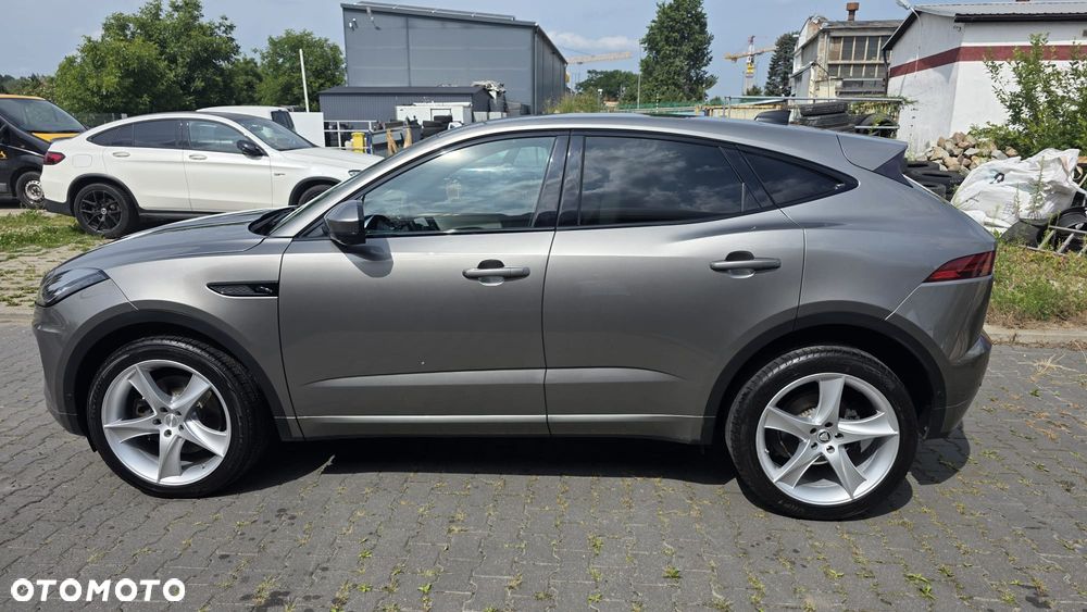 Jaguar E-Pace 2.0 D165 mHEV AWD R-Dynamic SE - 6