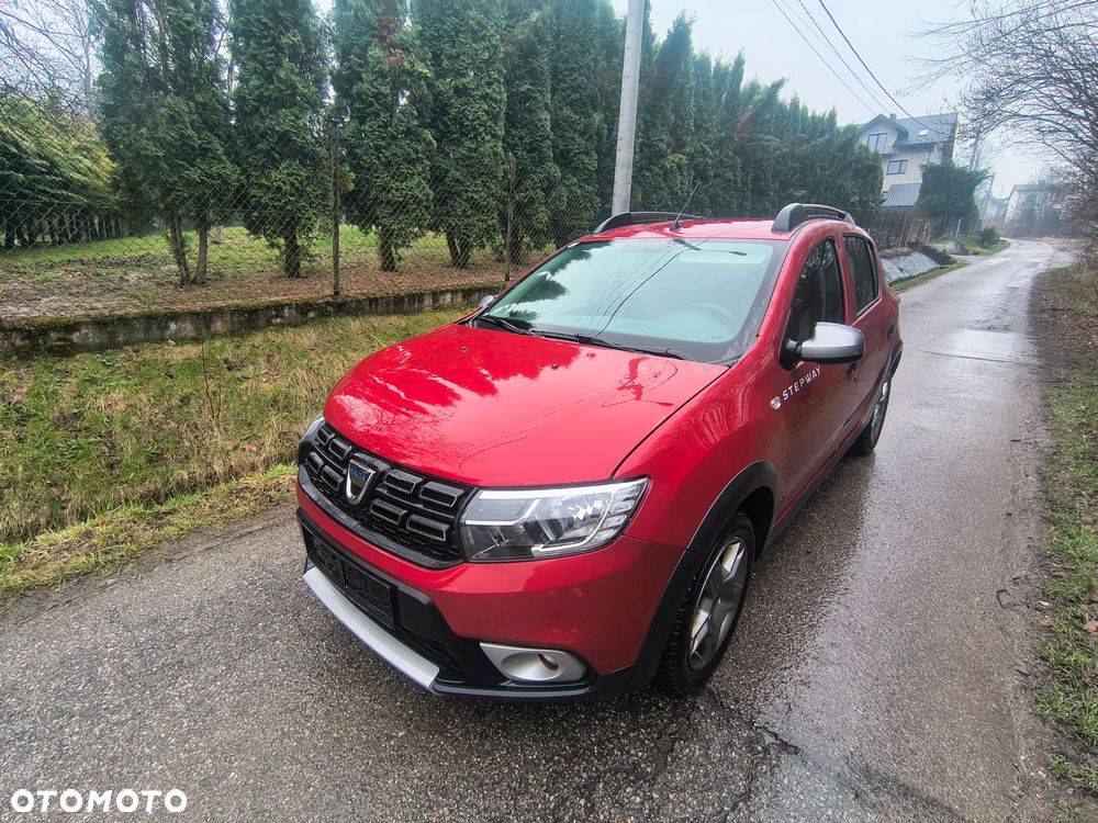 Dacia Sandero Stepway TCe 100 Celebration - 1