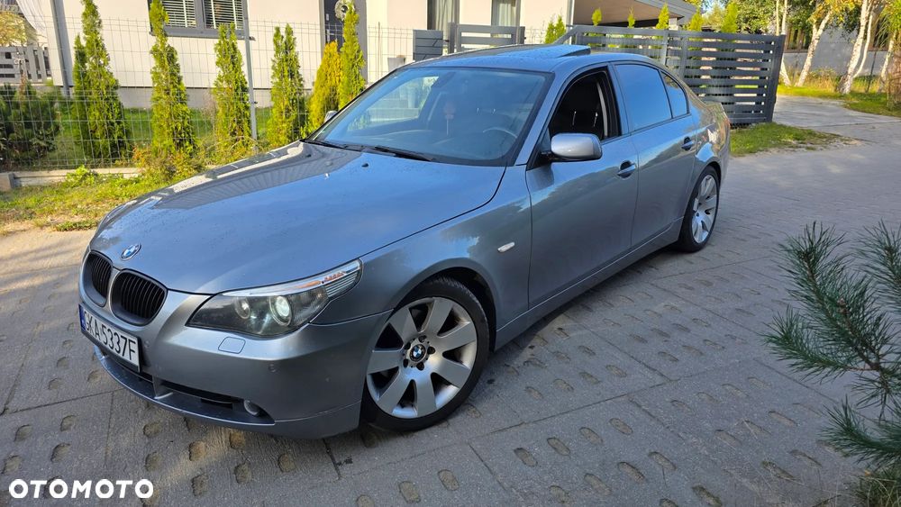 BMW 5 Series 2004 photo 3