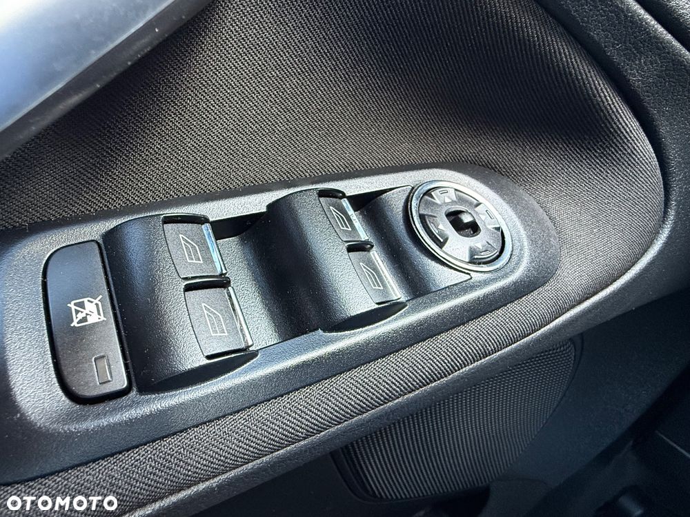 Ford S-Max 2.2 TDCi DPF Trend - 20