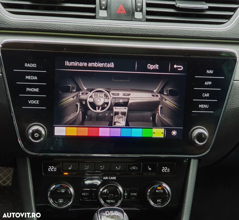 Skoda Superb 2.0 TDI DSG Style - 30