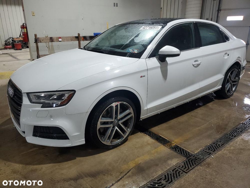 Audi A3 Limousine - 1