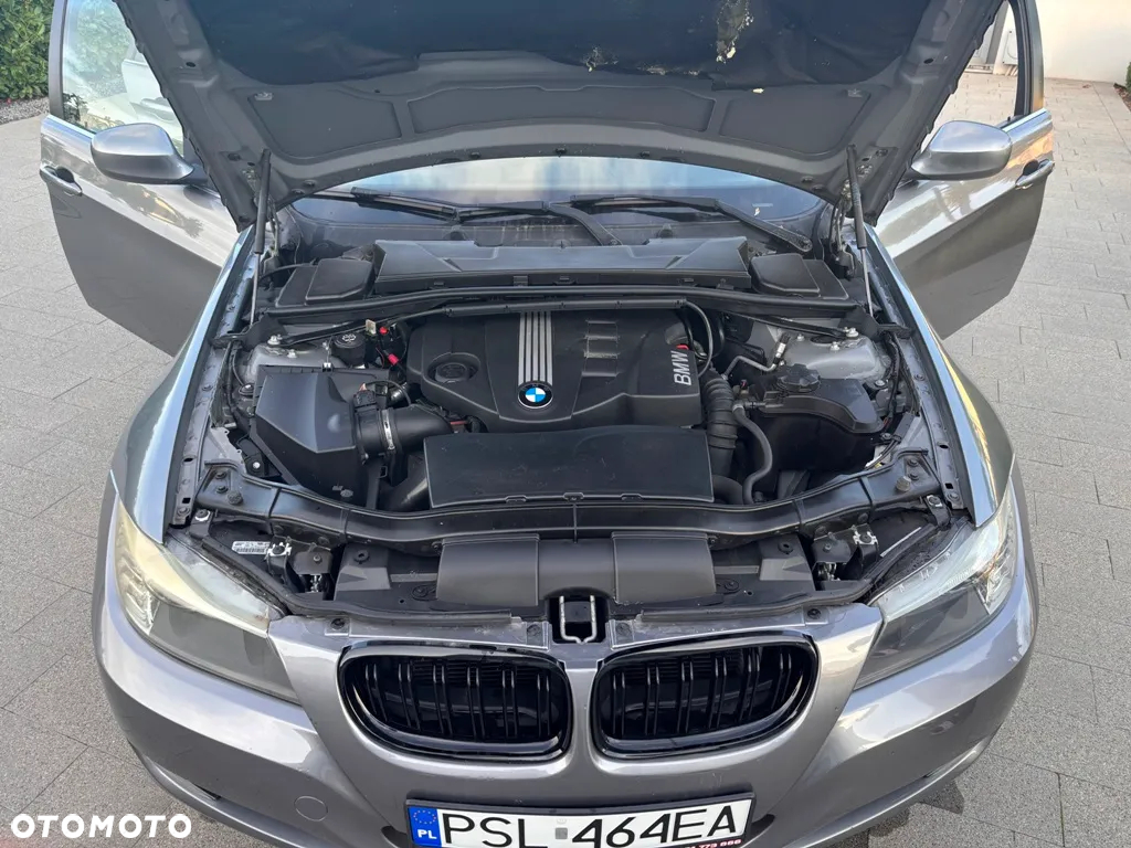 BMW Seria 3 320d DPF Touring Blue Performance Edition Fleet - 19