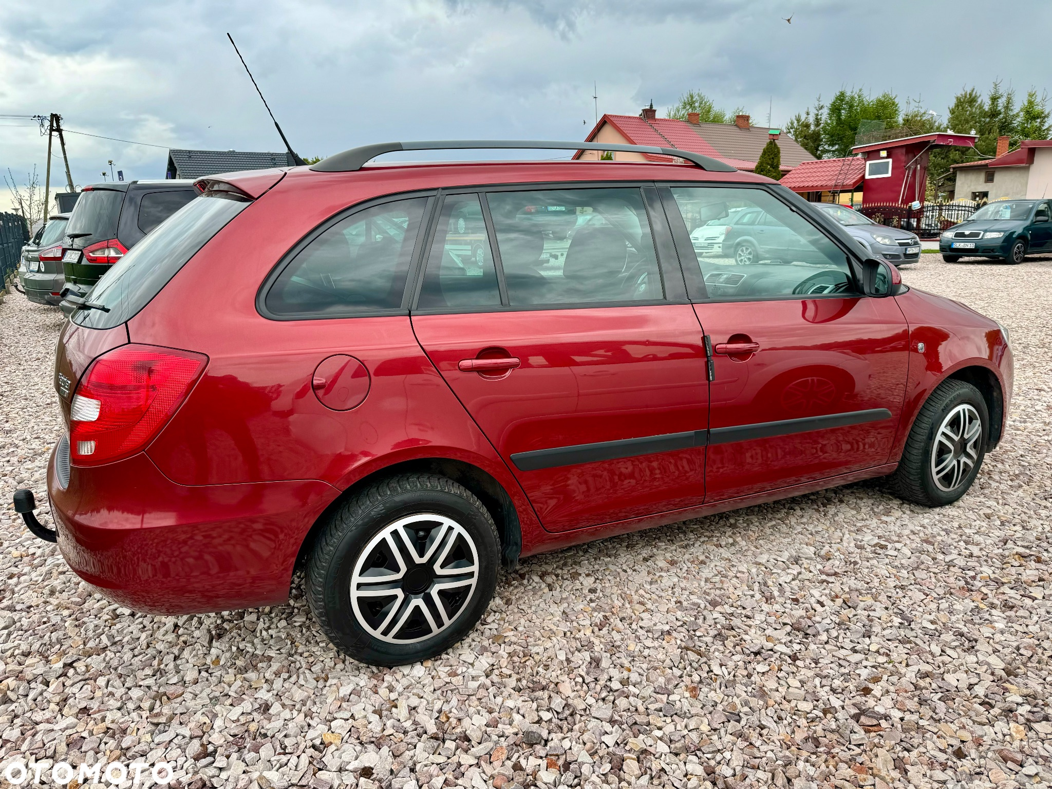 Skoda Fabia - 4