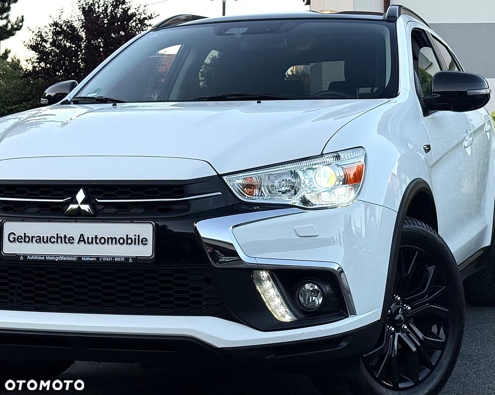 Mitsubishi ASX 1.6 Intense Plus Navi Blue Edition - 1