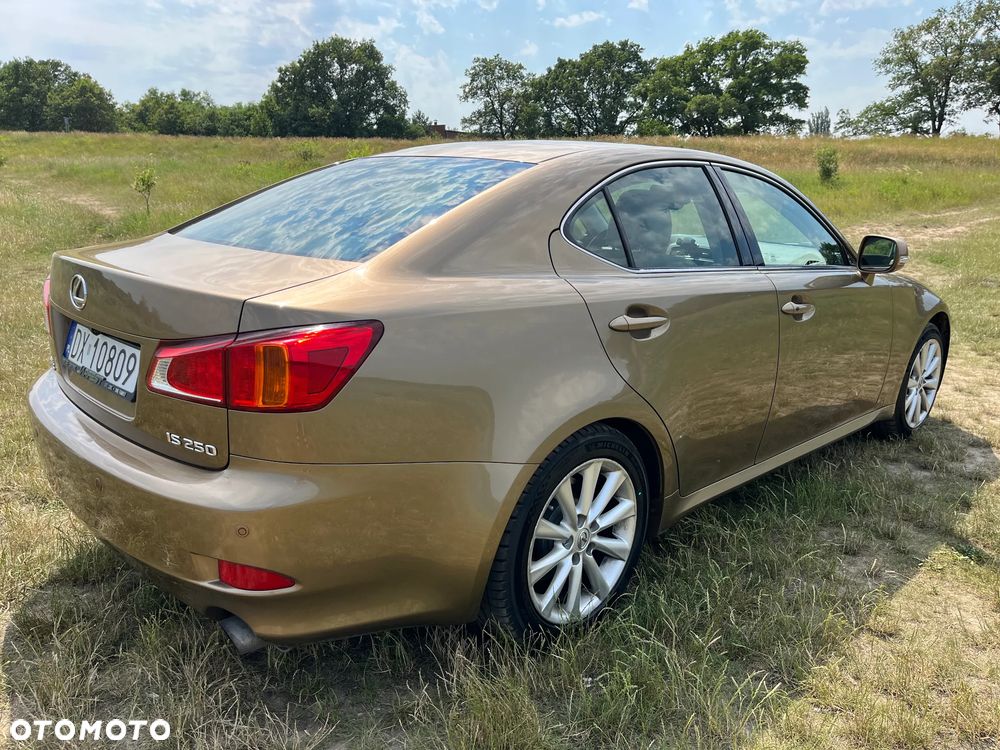 Lexus IS 250 Luxury Line - 4