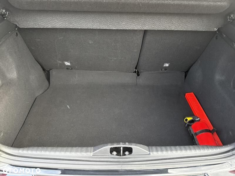 Citroën C3 1.2 PureTech Shine EAT6 - 21