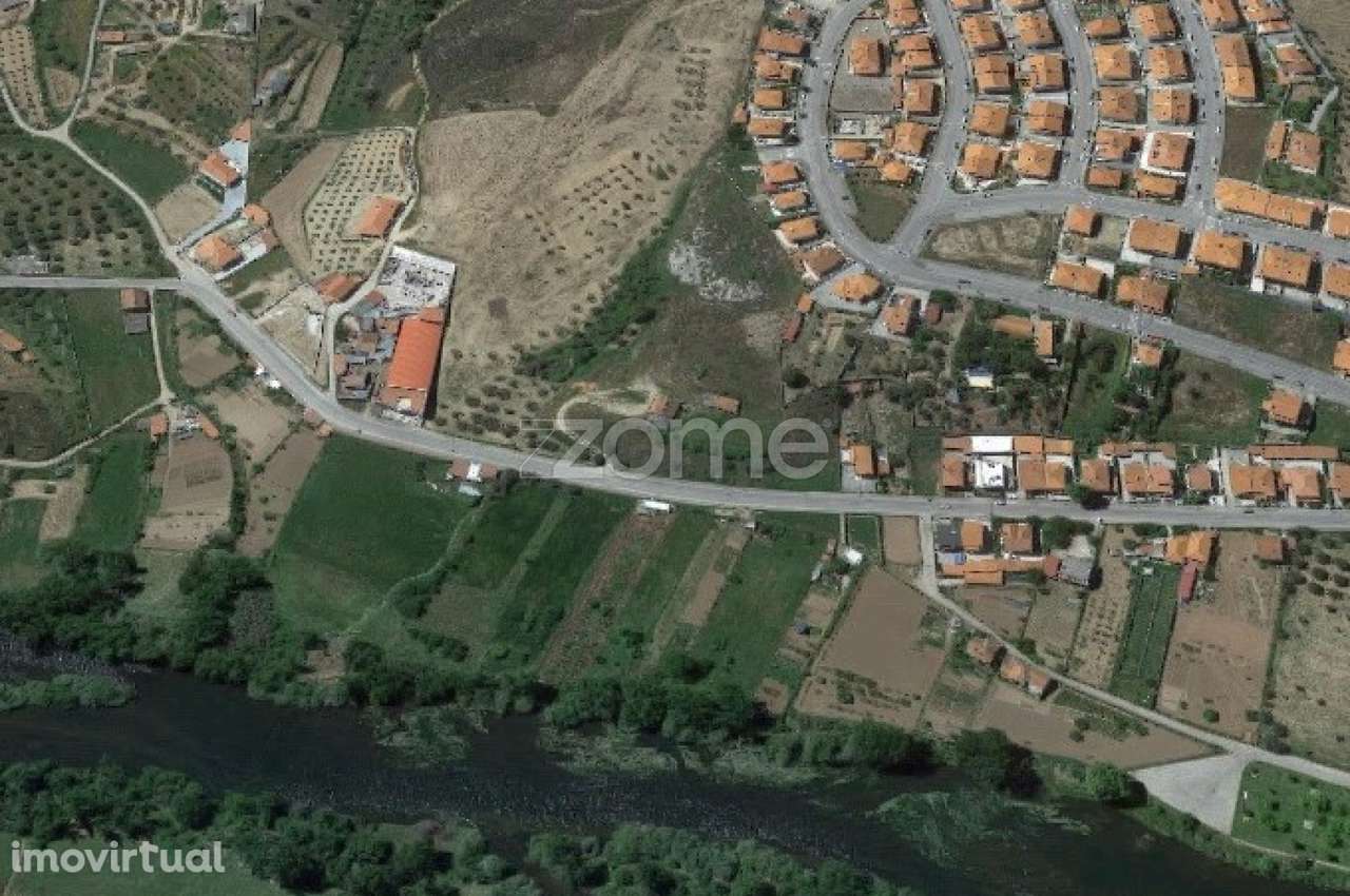 Terreno 12.383m2, Mirandela - Grande imagem: 4/7