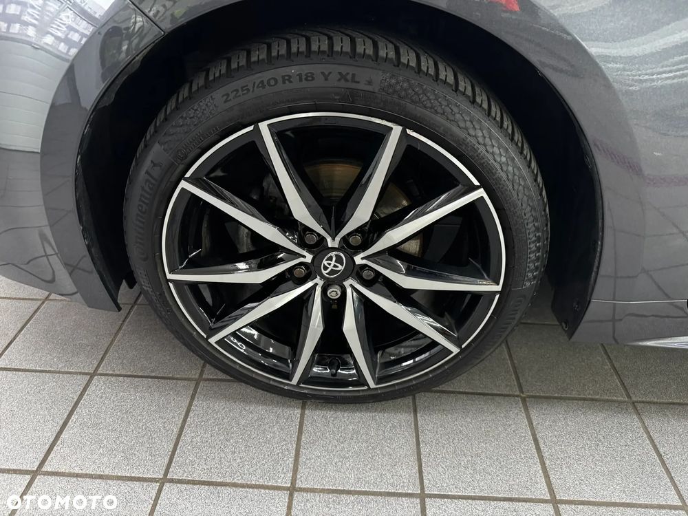 Toyota Corolla 1.8 Hybrid GR Sport Dynamic - 28