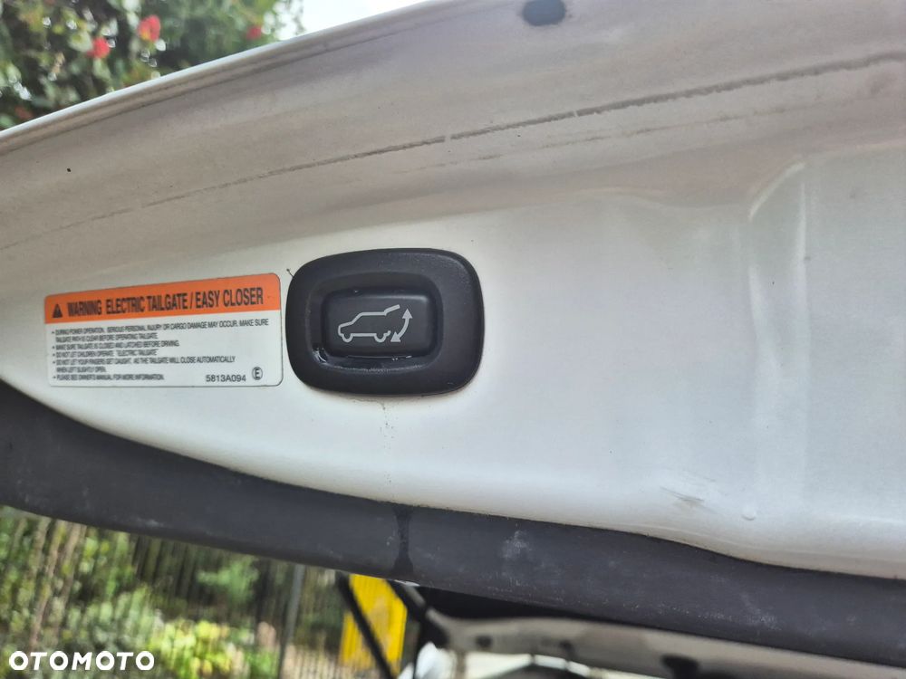 Mitsubishi Outlander PHEV Instyle NAVI + - 14