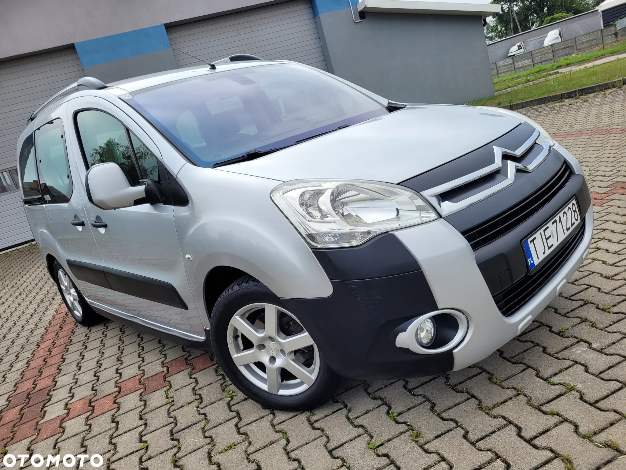 Citroën Berlingo Multispace 1.6 HDI Exclusive - 40
