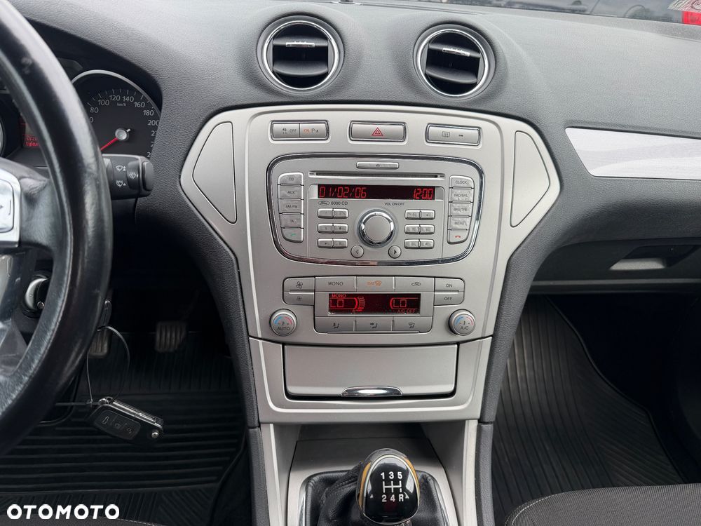 Ford Mondeo 1.6 Trend - 8