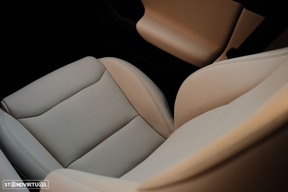 Tesla Model S Long Range AWD - 12