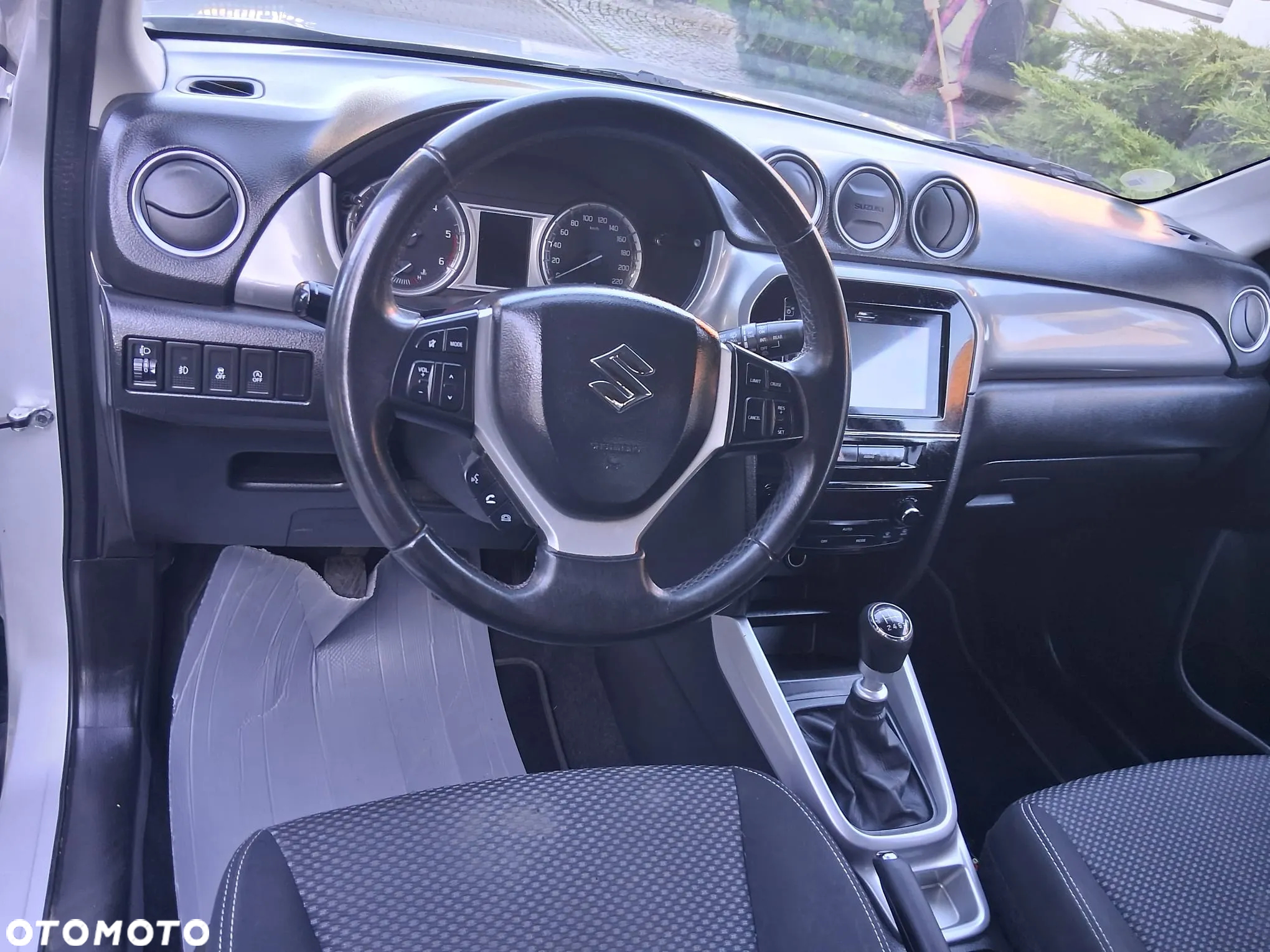 Suzuki Vitara 1.6 DDiS (4x2) Comfort+ - 12