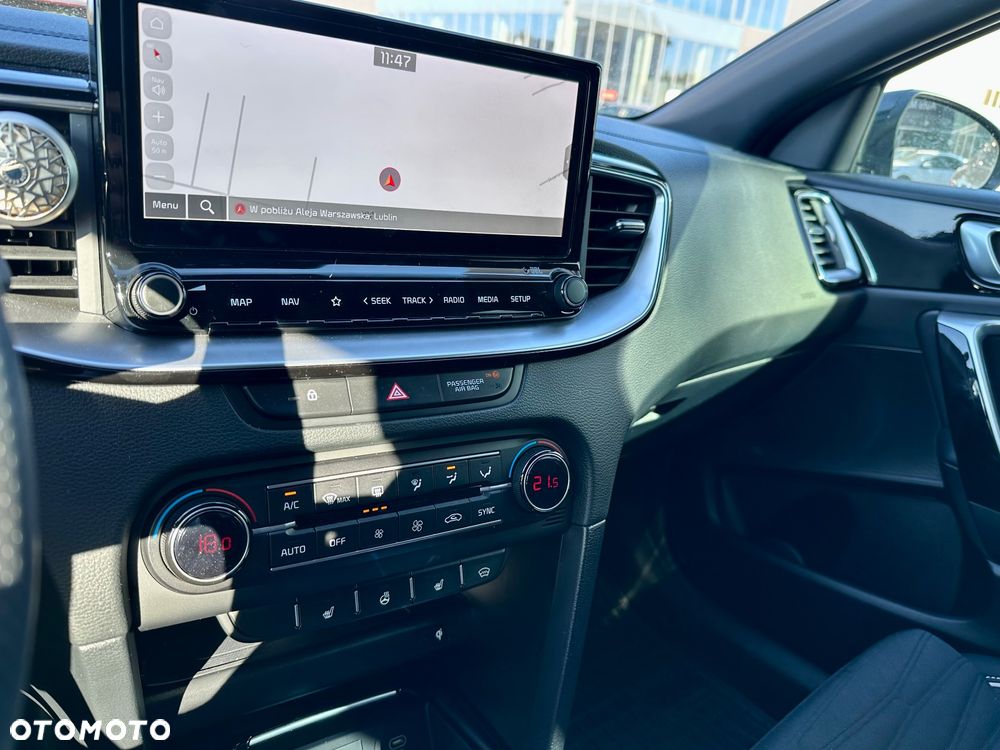 Kia ProCeed 1.5 T-GDI GT Line - 11