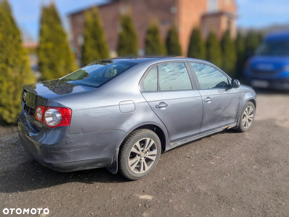 VW Jetta 2007 LD7X 1.9 77kw BXE na części - 19