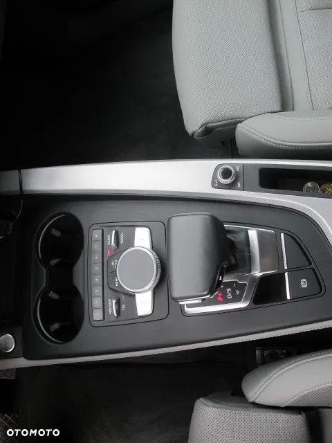 Audi A4 - 16