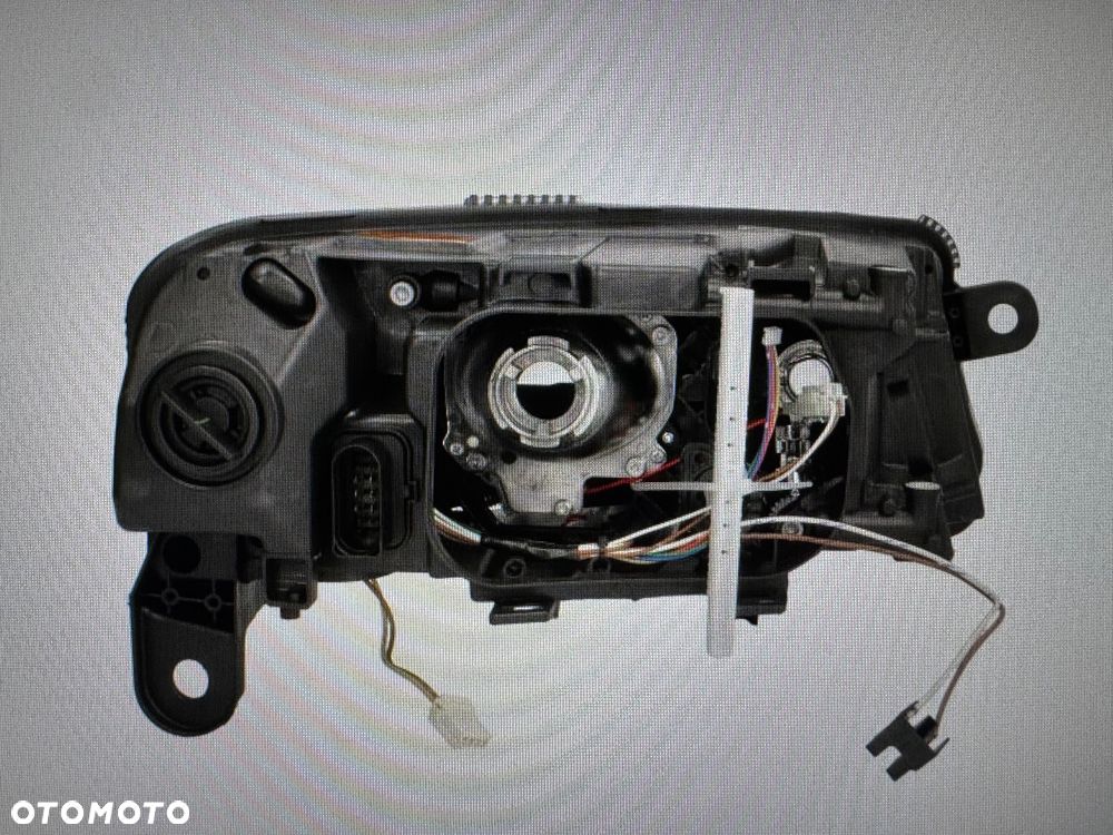 Audi A6 C6 reflektor przód błotnik przód lift - 4