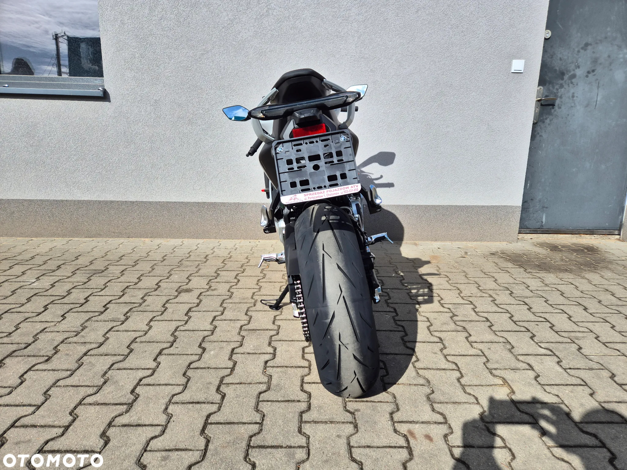 CFMoto SR - 22