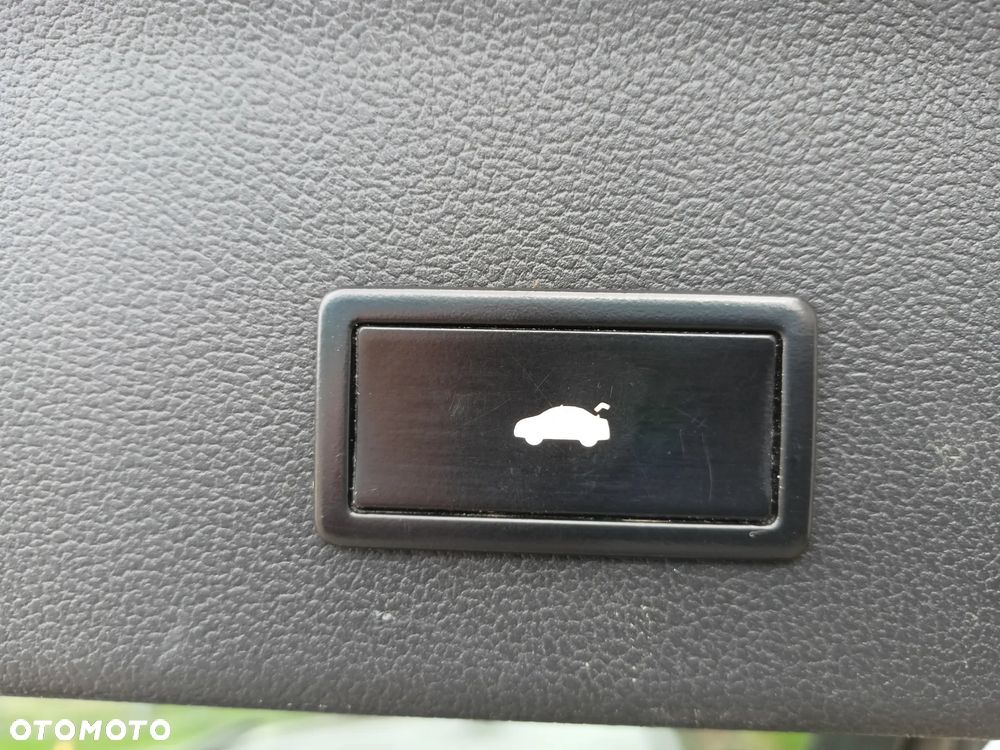 Audi A4 Avant 2.0 TDI Limited Edition - 12