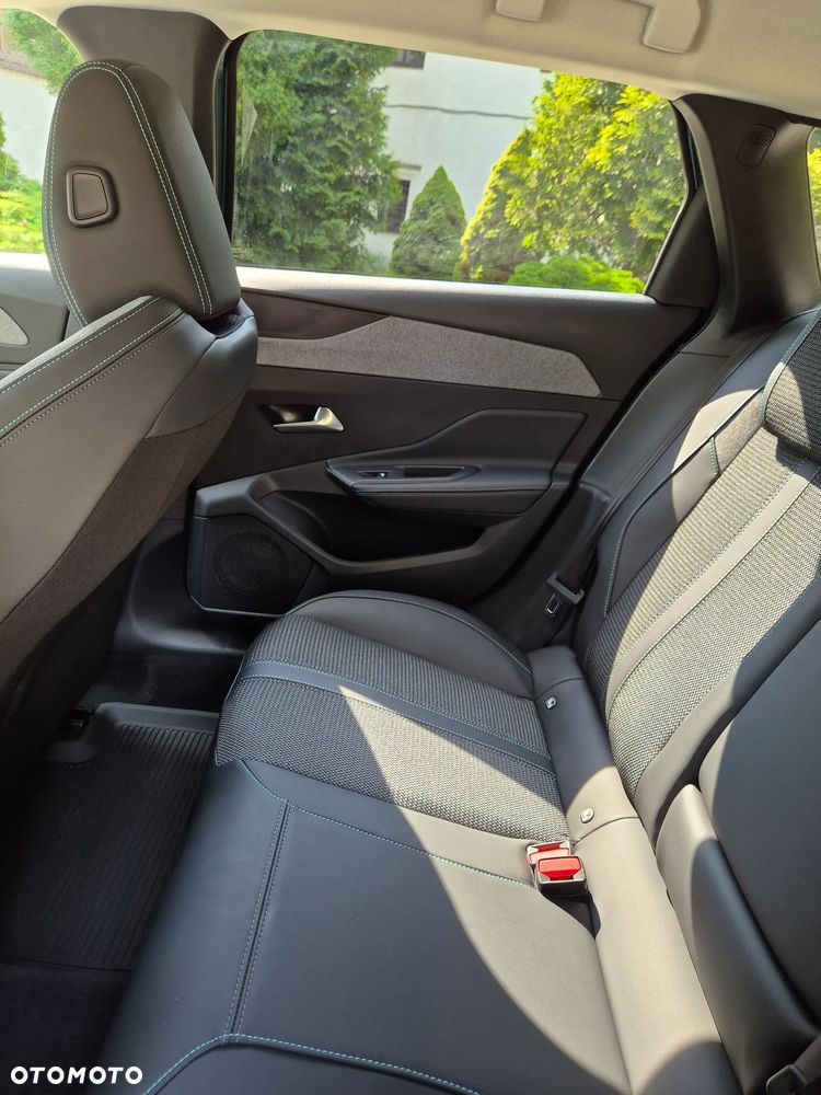 Peugeot 308 Hybrid 136e-DSC6 Allure - 11