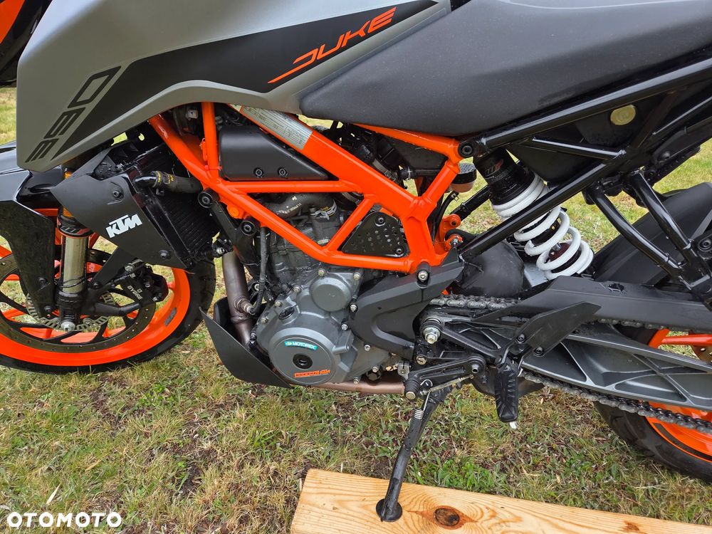 KTM Duke 390 - 6