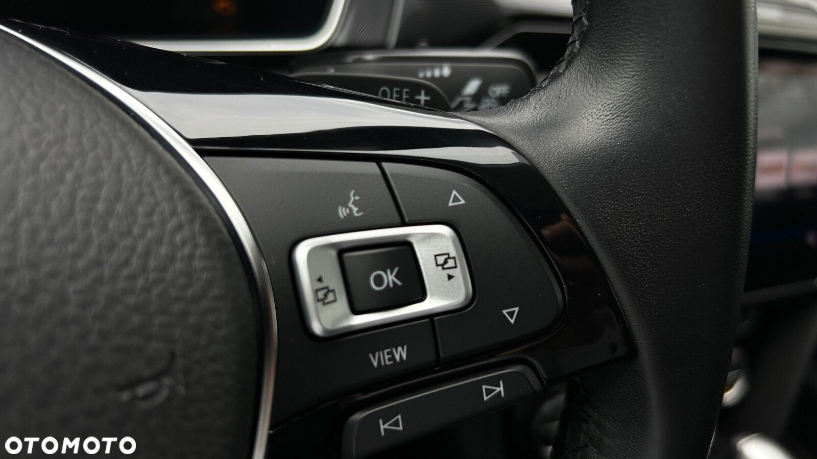 Volkswagen Arteon 2.0 TDI SCR Elegance DSG - 17