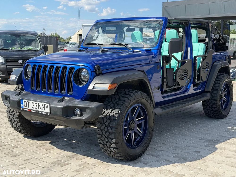 Jeep Wrangler - 10