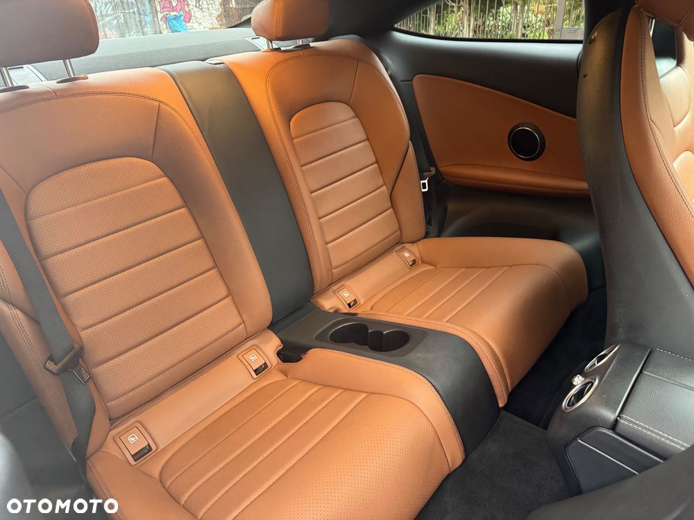 Mercedes-Benz Klasa C - 23