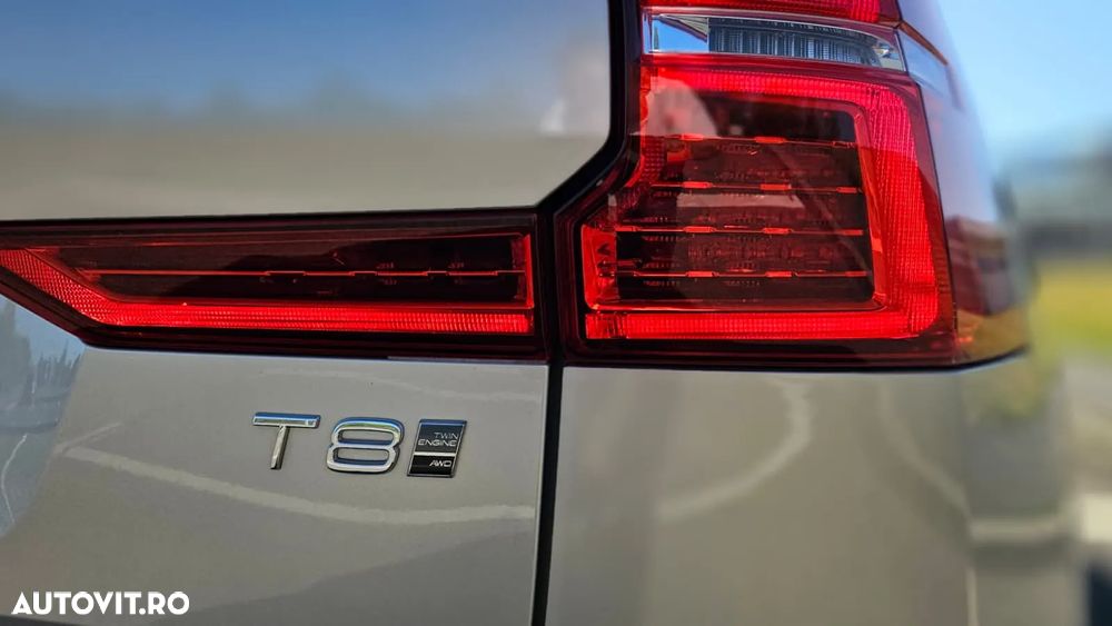 Volvo XC 60 ver-b6-mhev-at8-awd-inscription - 8