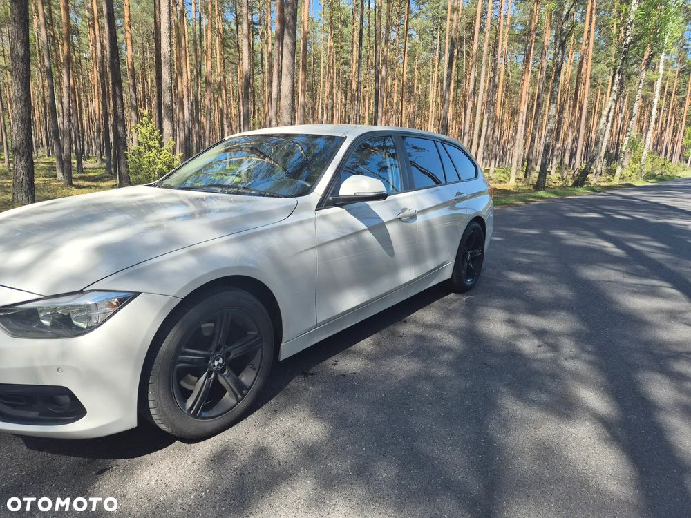 BMW Seria 3 318d Advantage - 4