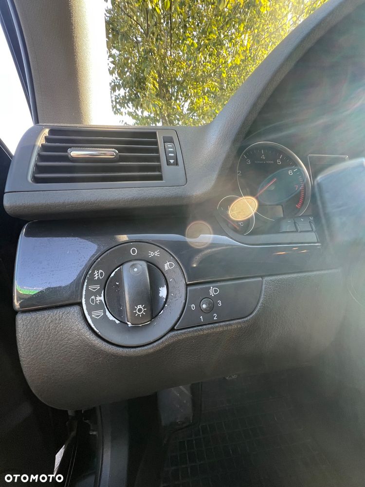 Audi A4 ver-1-8-t - 24