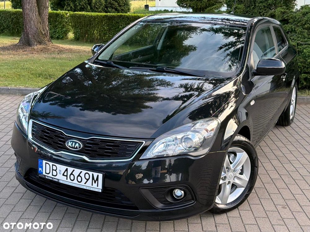 Kia ProCeed 1.4 CVVT Dream-Team Edition - 9