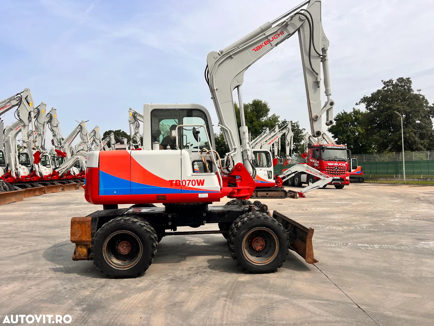 Takeuchi TB070W - 2