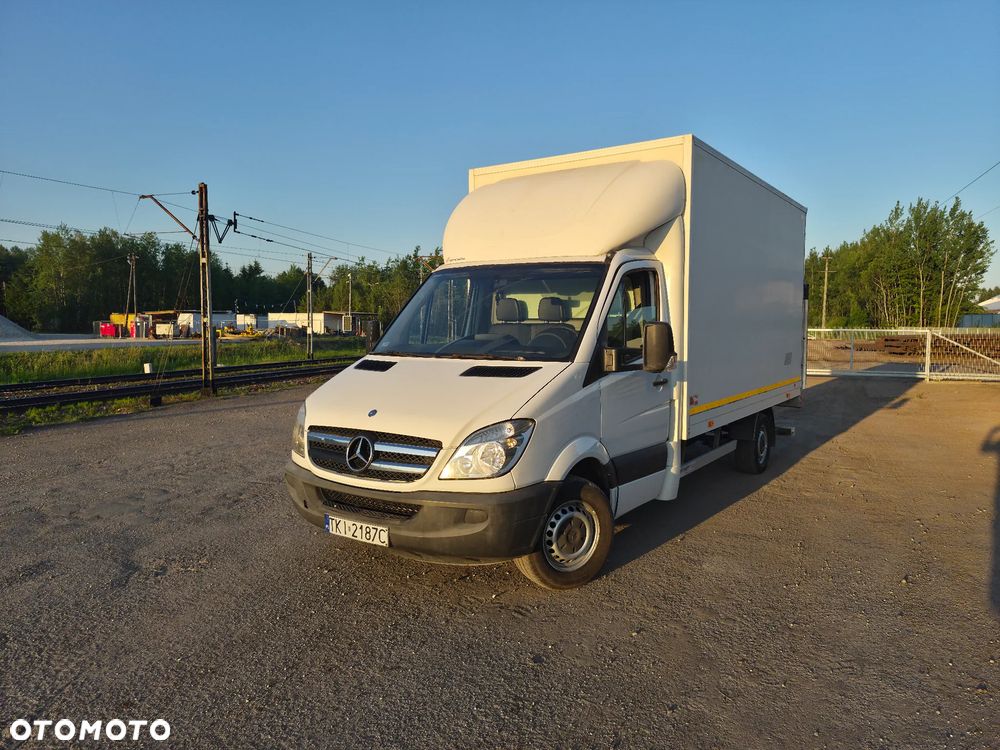 Mercedes-Benz Sprinter - 1