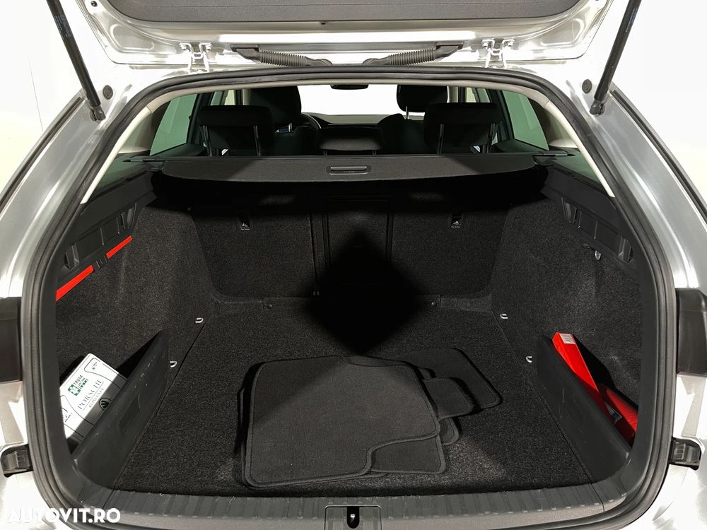 Skoda Octavia 2.0 TDI DSG Style - 13