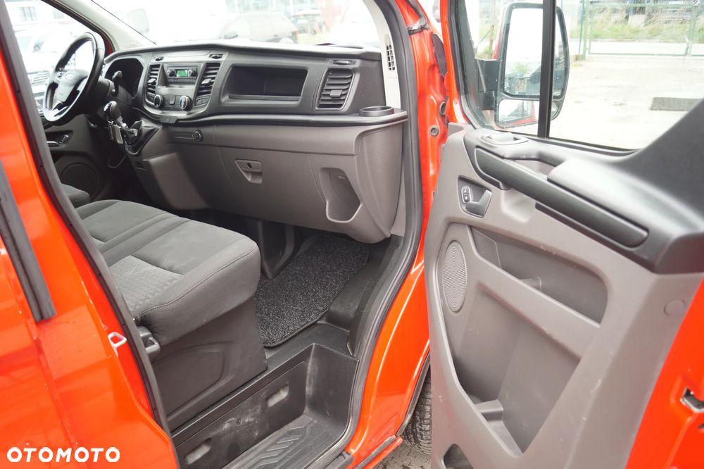 Ford Transit Custom - 27