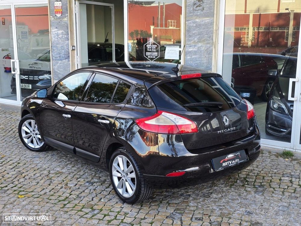 Renault Mégane 1.5 dCi Dynamique S - 4