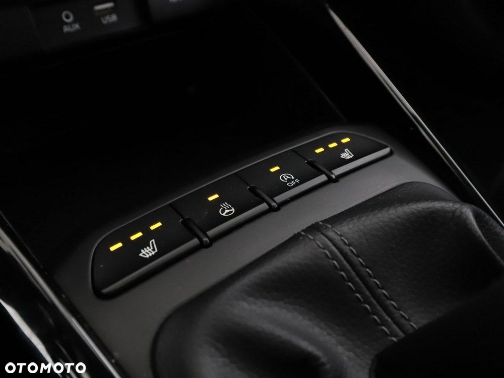 Kia Rio 1.2 Dream Team Edition - 29