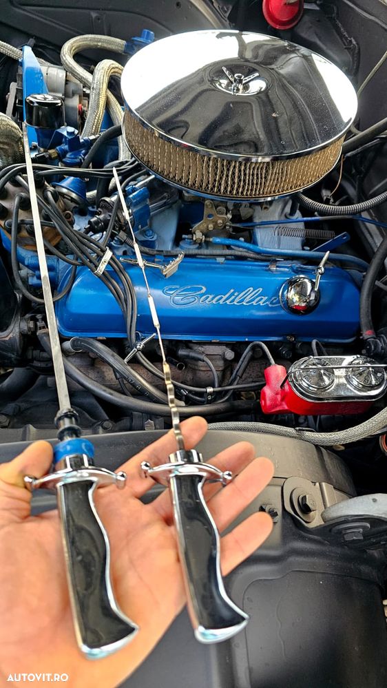 Cadillac Deville - 8