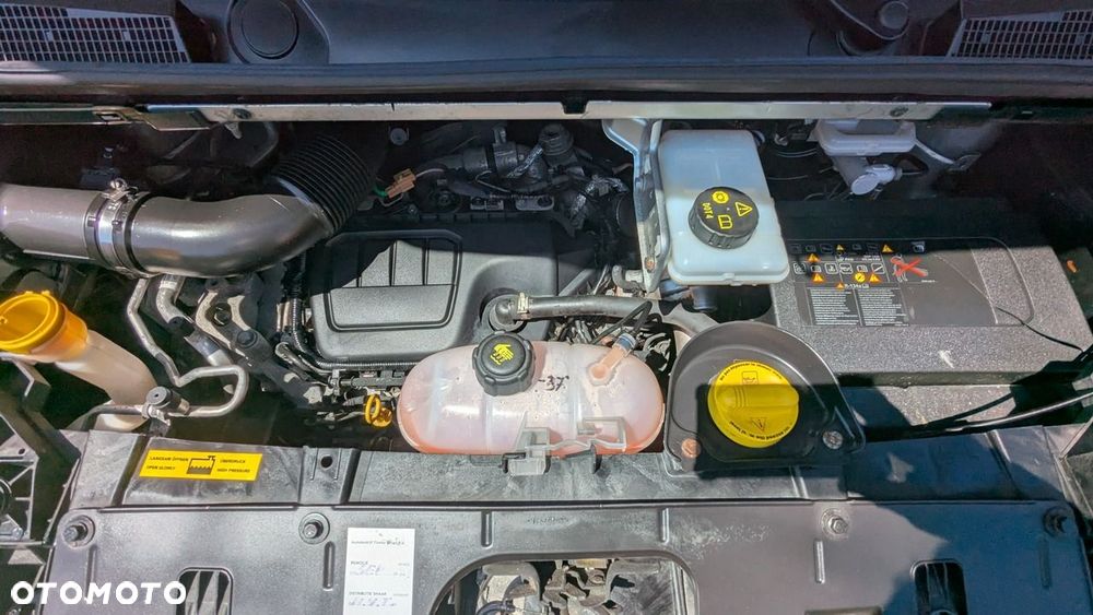 Opel Vivaro - 32