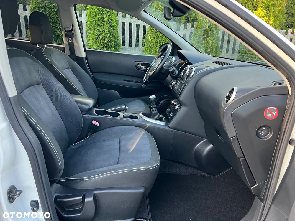 Nissan Qashqai 2.0 Tekna - 25