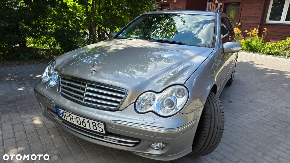 Mercedes-Benz Klasa C 320 CDI 7G-TRONIC Elegance - 4